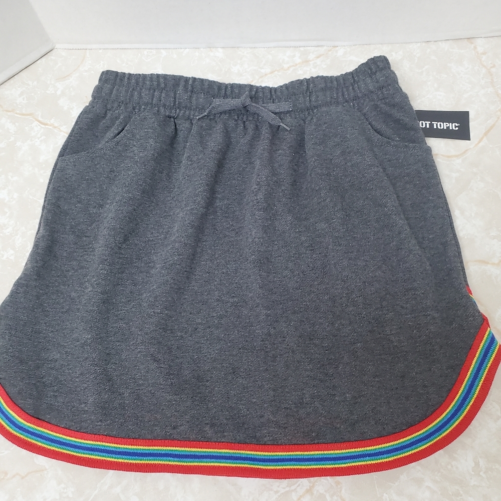 Hot Topic Gray Terry Skirt w/ Rainbow Trim Sz M New
